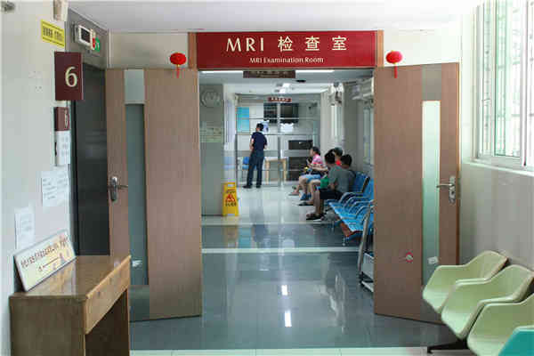 医学影像科 临床诊疗的“侦察兵”与精准医学的基石